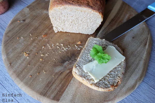 Roggensauerteig-Brot